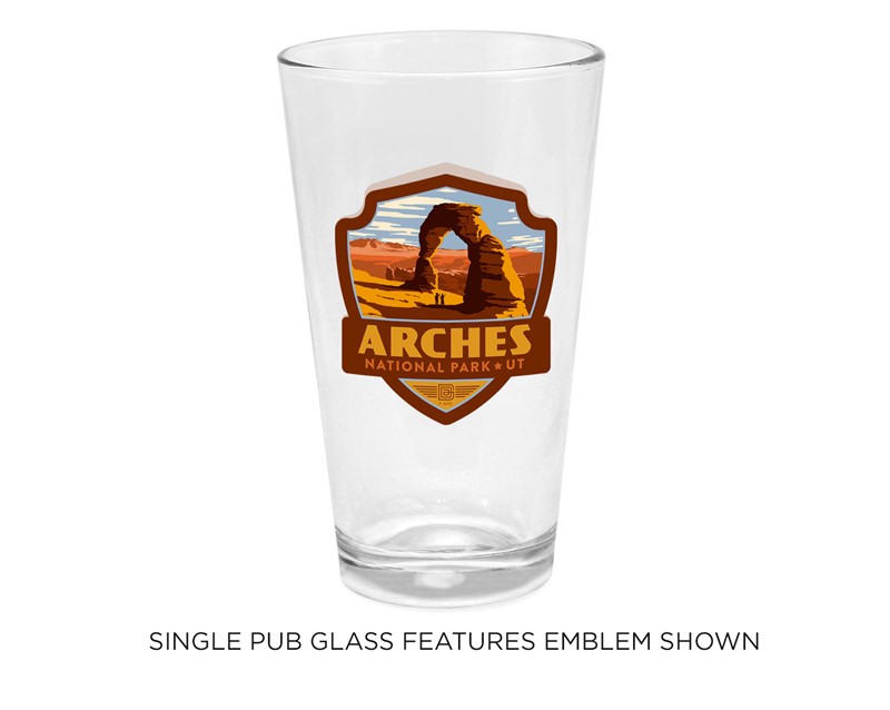 Arches NP Delicate Arch Emblem Pub Glass | Pub Glass