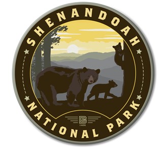 Shenandoah NP Mama Bear & Cubs Circle Magnet | Made in the USA