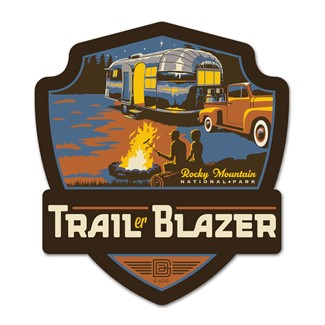 Rocky Mountain NP Trail Blazer Emblem Wood Magnet